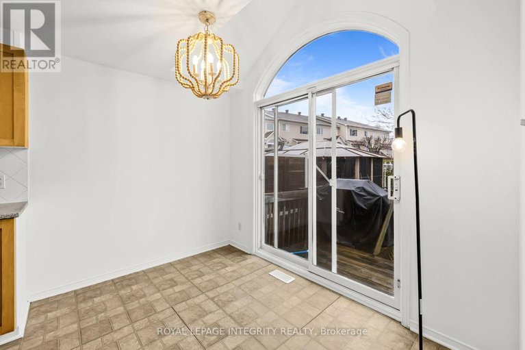 29613819/6383-sablewood-place/chapel-hill/ottawa/ontario/K1C7M3_15