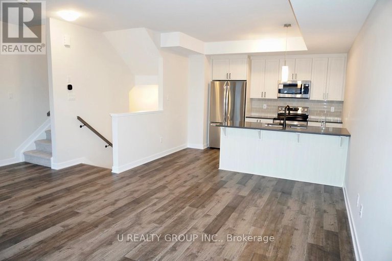 29048684/634-corporal-private/blossom-parkkemp-parkfindlay-creek/ottawa/ontario/K1X0M7_5