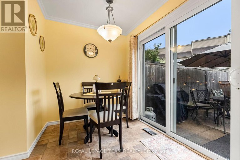 28451879/76-peary-way/katimavik/ottawa/ontario/K2L1Z8_15