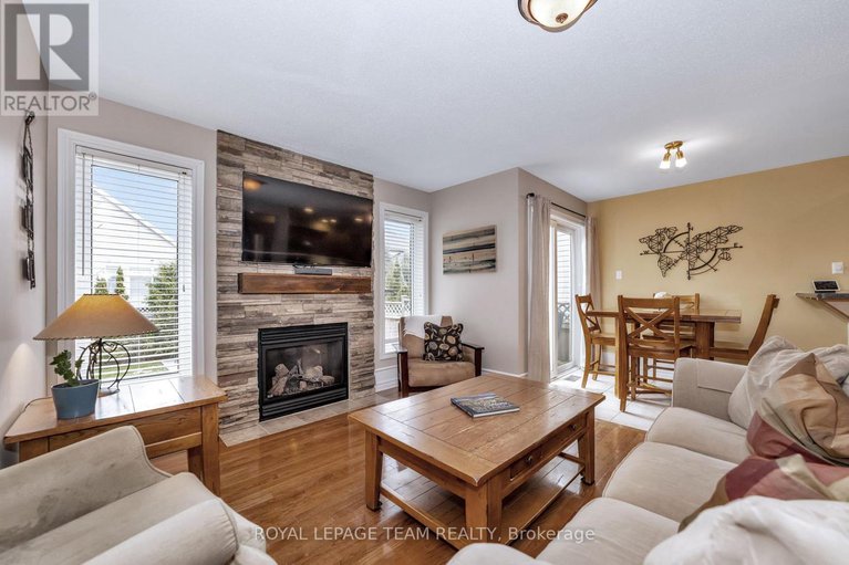 28207035/5-drysdale-street/beaverbrook/ottawa/ontario/K2K3L3_12