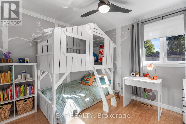 29412976/1601-bottriell-way/fallingbrookpineridge/ottawa/ontario/K4A1W5_22