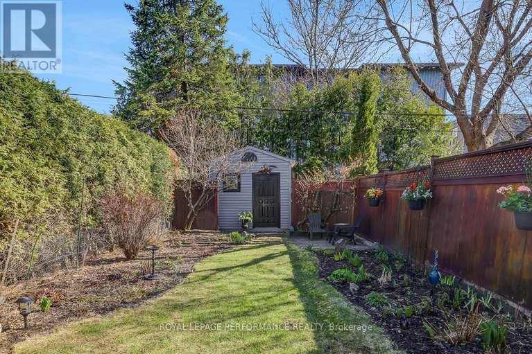 29629376/86-west-presland-road/overbrook/ottawa/ontario/K1K2C3_40