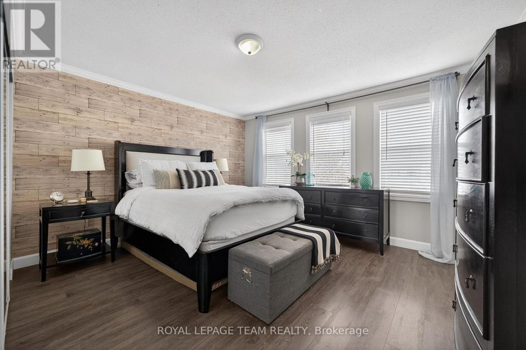 29531001/141-acklam-terrace/morgans-grantsouth-march/ottawa/ontario/K2K2J4_21