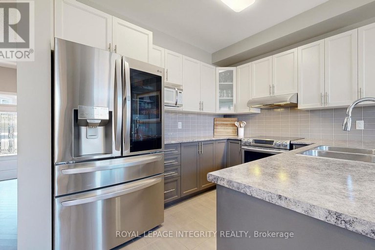 28545914/108-pin-cherry-grove/mer-bleuebradley-estatesanderson-park/ottawa/ontario/K1W0J5_12