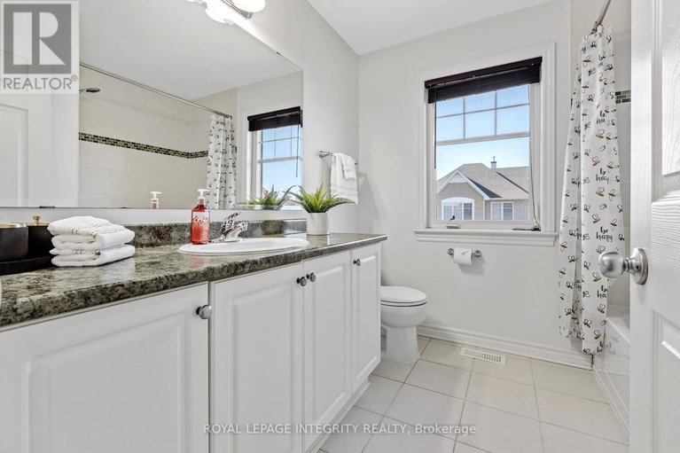 29670397/179-flat-sedge-crescent/blossom-parkkemp-parkfindlay-creek/ottawa/ontario/K1T0G9_26