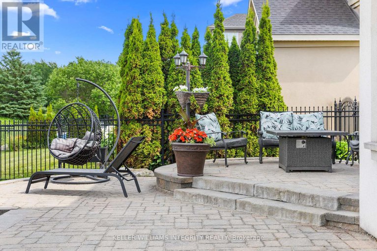 28490168/16-blackshire-circle/stonebridge/ottawa/ontario/K2J5L8_9