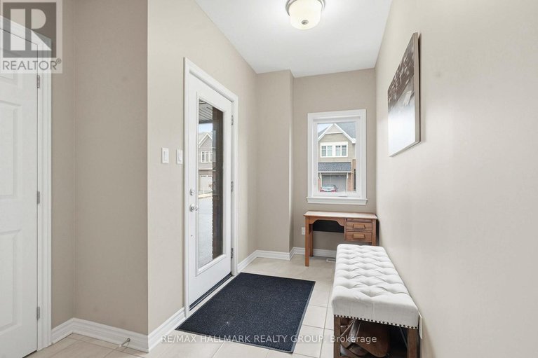 29120732/210-hawkmere-way/blossom-parkkemp-parkfindlay-creek/ottawa/ontario/K1T0R5_27