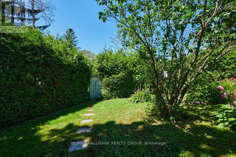 29444674/6-westdale-avenue/lakeview-park/ottawa/ontario/K2H5J3_71