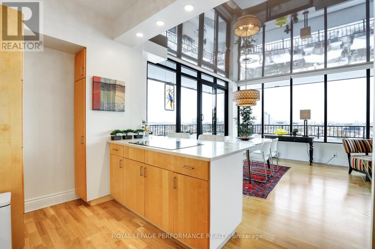 29103488/ph3-370-dominion-avenue/westboro-west/ottawa/ontario/K2A3X4_17