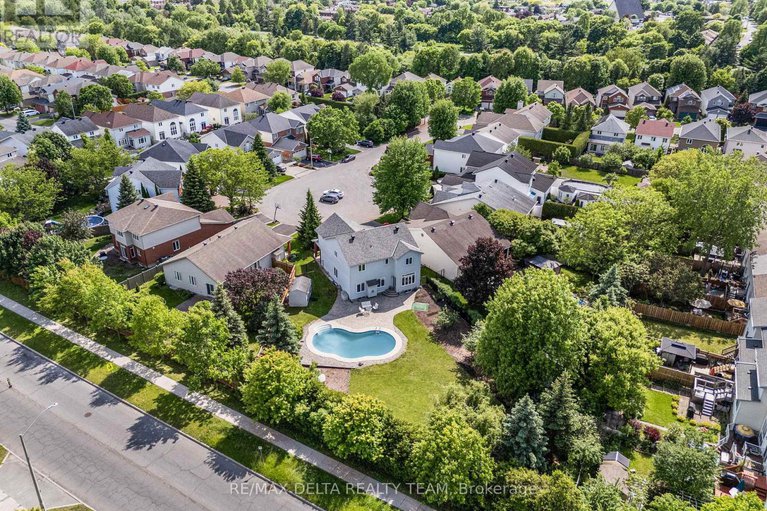 28418821/17-solace-court/carson-meadows/ottawa/ontario/K1K4T5_43