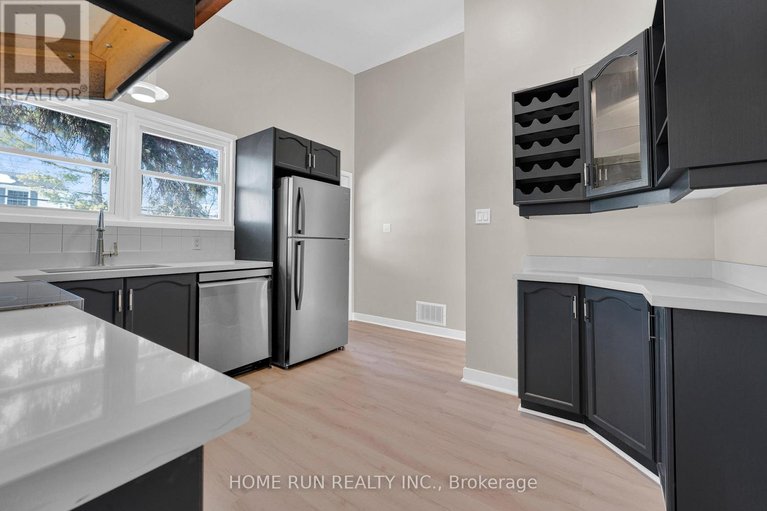 29593960/1259-meadowlands-drive-e/city-viewskylinefisher-heightsparkwood-hills/ottawa/ontario/K2E6K4_20