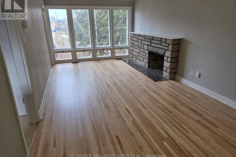 29555442/30-sunnycrest-drive/city-viewskylinefisher-heightsparkwood-hills/ottawa/ontario/K2E5Y2_8