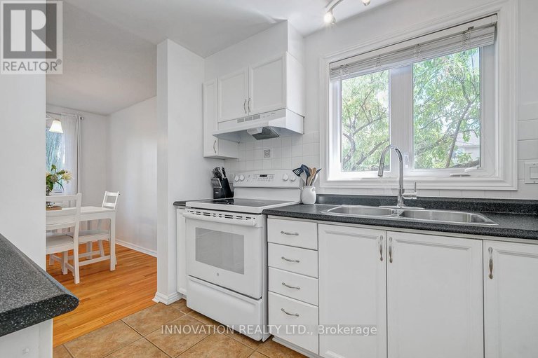 28644741/1645-du-sommet-place/chateauneuf/ottawa/ontario/K1C4Z9_19