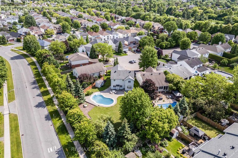 28418821/17-solace-court/carson-meadows/ottawa/ontario/K1K4T5_44