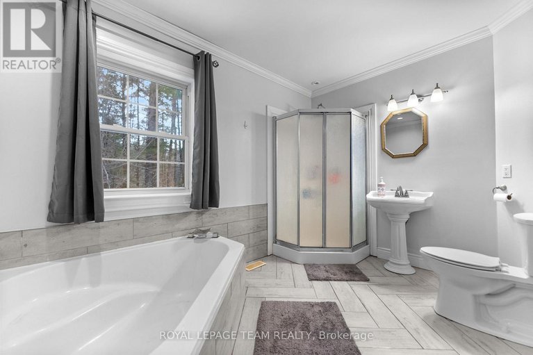 28166780/559-mclachlan-road/mcnabbraeside-twps/mcnabbraeside/ontario/K0A3L0_16