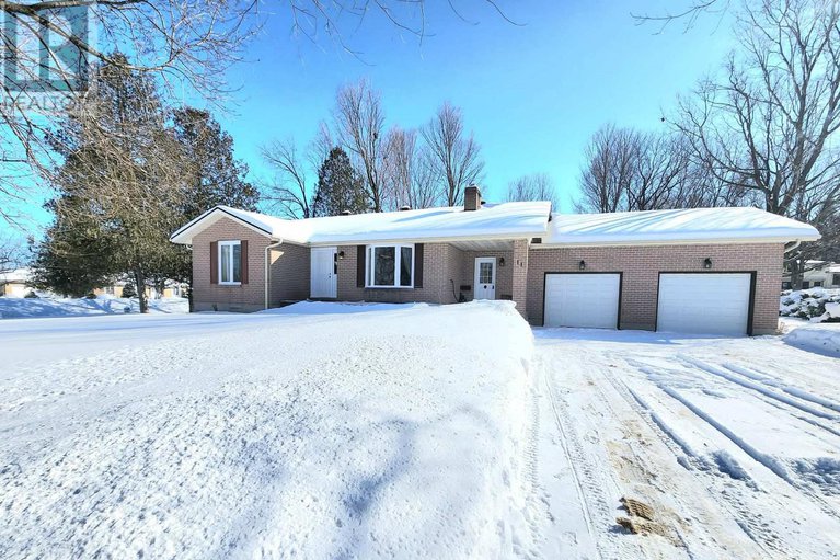 29349471/11-oak-street/augusta-twp/augusta/ontario/K0E1P0_35