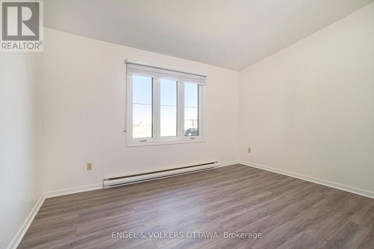 28935786/258-herrick-drive-rr1-arnprior-drive/kinburn/ottawa/ontario/K7S3G7_26
