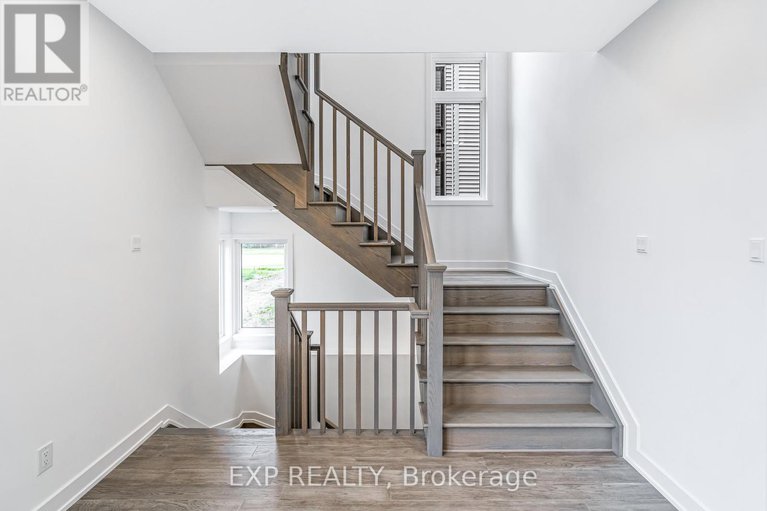 28649196/489-duvernay-drive/queenswood-heights-south/ottawa/ontario/K1E2N7_19
