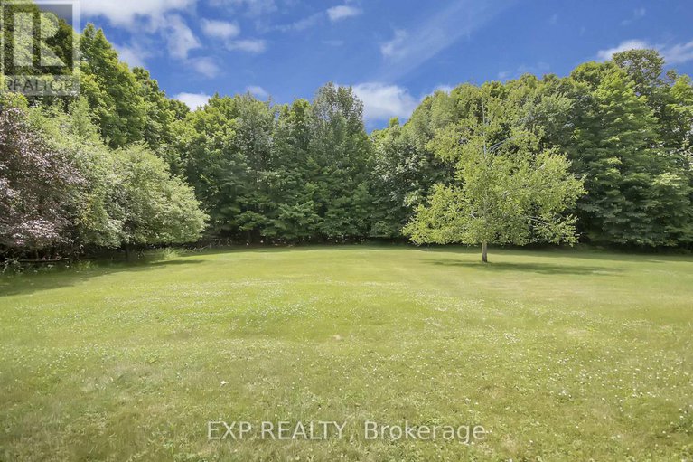 28592980/182-robertson-drive/lanark-highlands-lanark-village/lanark-highlands/ontario/K0G1K0_44