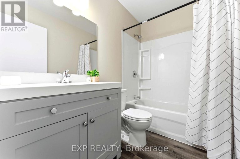 29456632/25-2659-pimlico-crescent/emerald-woodssawmill-creek/ottawa/ontario/K1T2A6_13