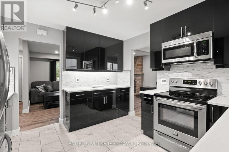 28934380/20-gary-avenue/manordale/ottawa/ontario/K2G3L3_10