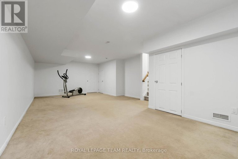 29292827/349-sweetflag-street/longfields/ottawa/ontario/K2J5A3_25