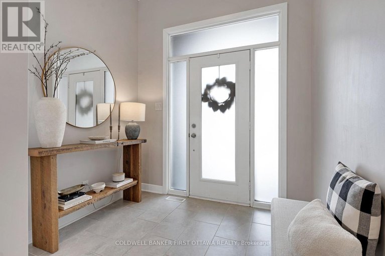 29465691/422-markdale-terrace/riverside-southgloucester-glen/ottawa/ontario/K4M0E2_6