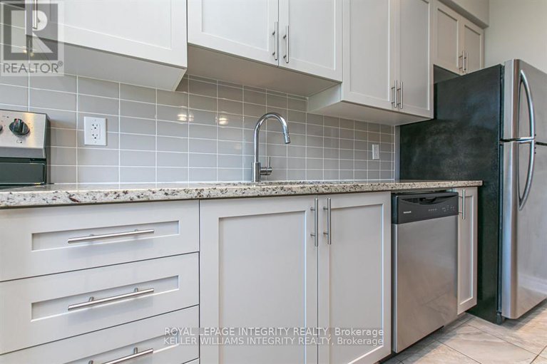 28549559/204-baltic-private/riverside-southgloucester-glen/ottawa/ontario/K4M0E2_26