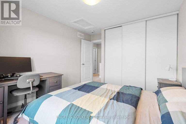 29074491/b-743-magnolia-street/avalon-west/ottawa/ontario/K4A1B7_15