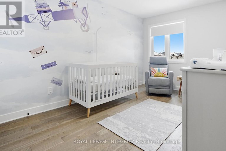 29374175/53-canvasback-ridge/riverside-southgloucester-glen/ottawa/ontario/K4M0P6_28