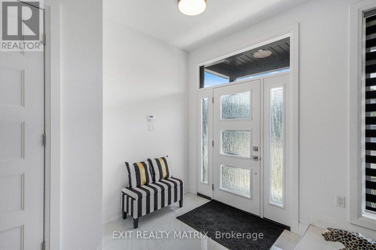 28997577/1143-avignon-street/embrun/russell/ontario/K0A1W0_4