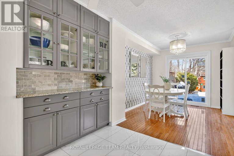 29431774/2-furlong-crescent/bridlewood/ottawa/ontario/K2M2J1_21