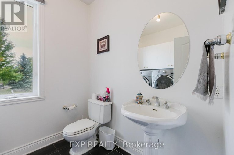 28808188/5472-wicklow-drive/manotick-village-manotick-estates/ottawa/ontario/K4M1C4_18