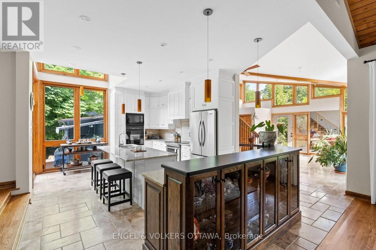 29614401/37-revol-road/merivale-gardens/ottawa/ontario/K2G0B8_9