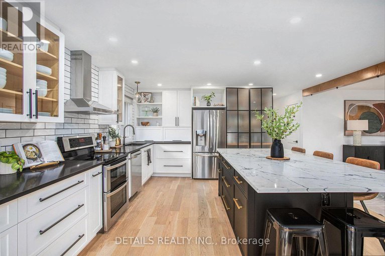 28441971/1575-maxime-street/pineview/ottawa/ontario/K1B3K9_3