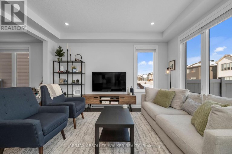 29371714/788-brittanic-road/emerald-meadowstrailwest/ottawa/ontario/K2V0R3_5