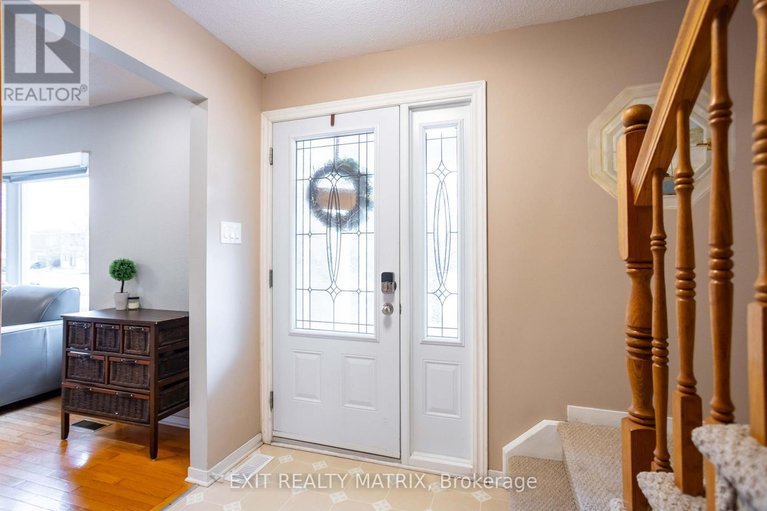 29621628/95-castlebeau-street/embrun/russell/ontario/K0A1W0_3