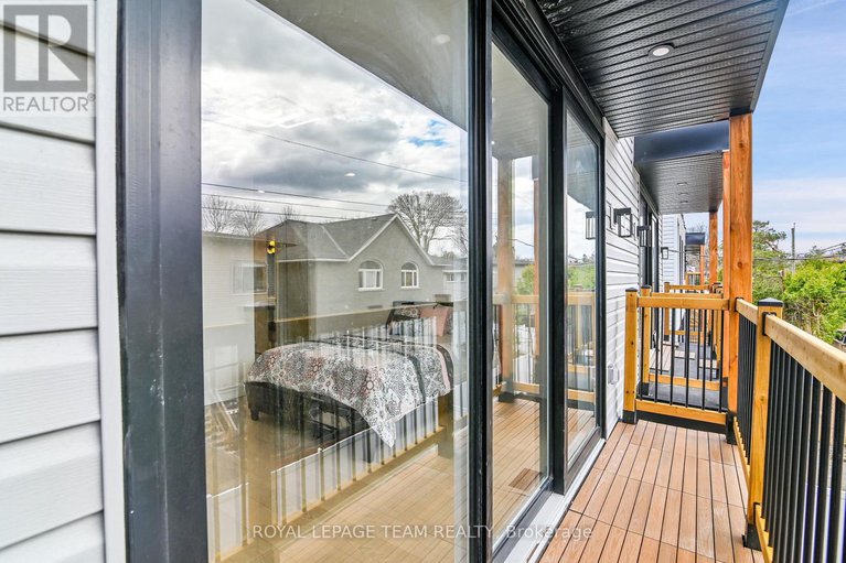 29076233/826-alpine-avenue/queensway-terrace-north/ottawa/ontario/K2B5R6_26