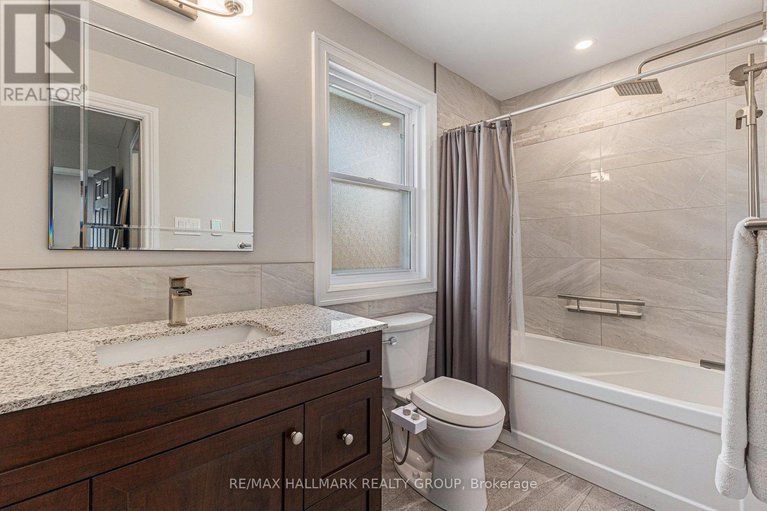 28754000/68-hewitt-court/katimavik/ottawa/ontario/K2L3R3_23