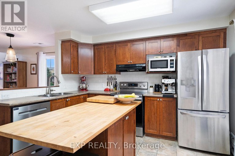 28509471/146-1512-walkley-road-w/heron-gateindustrial-park/ottawa/ontario/K1V2G5_11