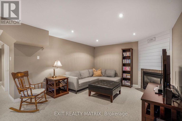 28998759/928-scala-avenue/notting-hillsummerside/ottawa/ontario/K4A5E1_32