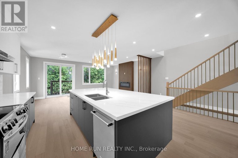 28911968/297-dovercourt-avenue/westborohampton-park/ottawa/ontario/K1Z7H4_8