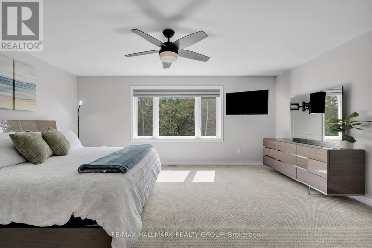 28498847/215-blackhorse-drive/north-grenville-twp-kemptville-south/north-grenville/ontario/K0G1J0_23