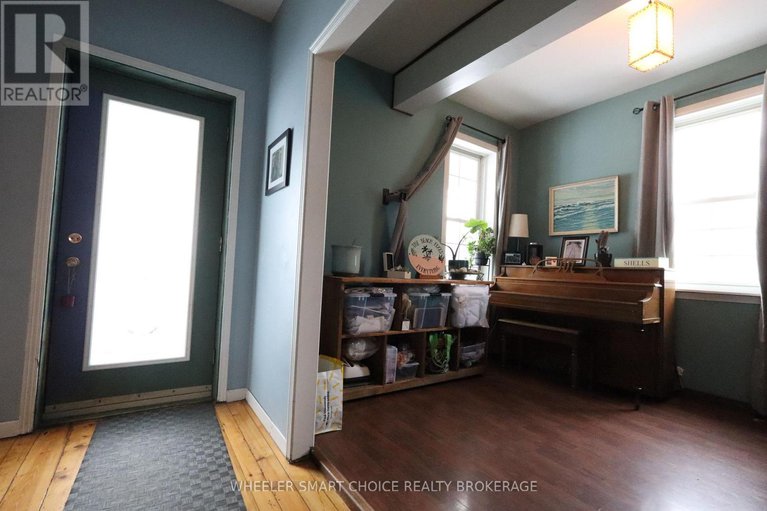 29234673/29-pine-street/ingleside/south-stormont/ontario/K0C1M0_22