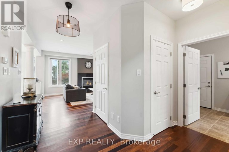 28430493/6925-mary-anne-drive/greely/ottawa/ontario/K4P0C1_3