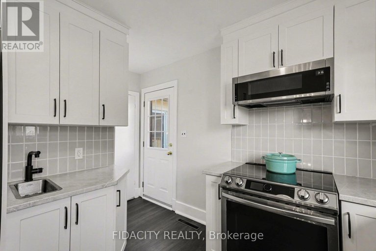 29456146/11-caldwell-street/carleton-place/carleton-place/ontario/K7C3A7_11