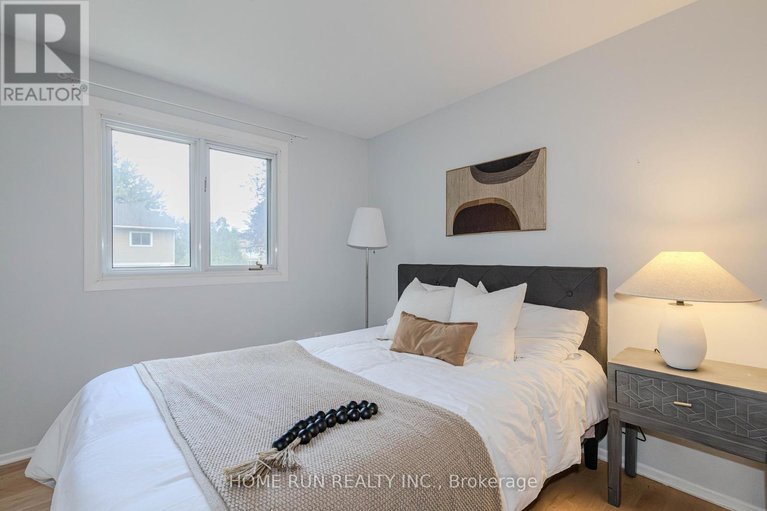28636833/30-turret-court/glencairnhazeldean/ottawa/ontario/K2L2L1_26