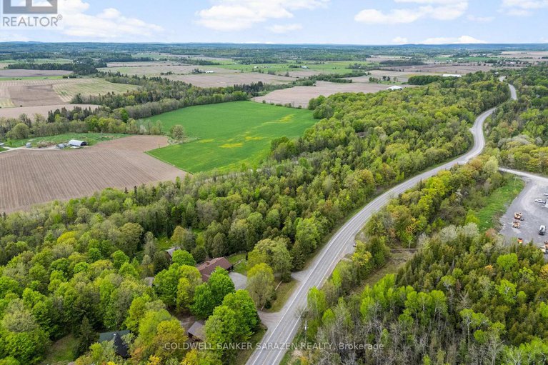28330317/1437-usborne-street/mcnabbraeside-twps/mcnabbraeside/ontario/K0A1G0_47