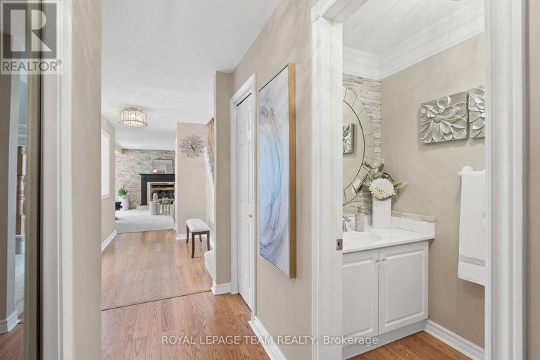 28648356/23-glacier-street/on-the-green/ottawa/ontario/K2J2M7_6