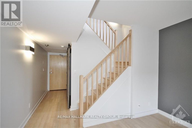 28271158/508-1014-bank-street-n/glebe/ottawa/ontario/K1S3W8_17